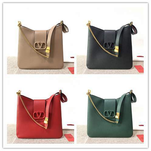 Picture of Valentino Handbags _SKUfw118564542fw
